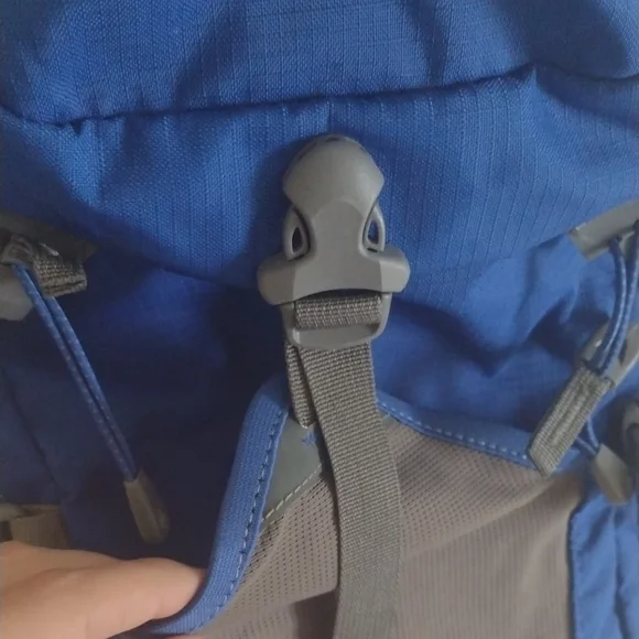 Blue and Gray Backpack (J78)